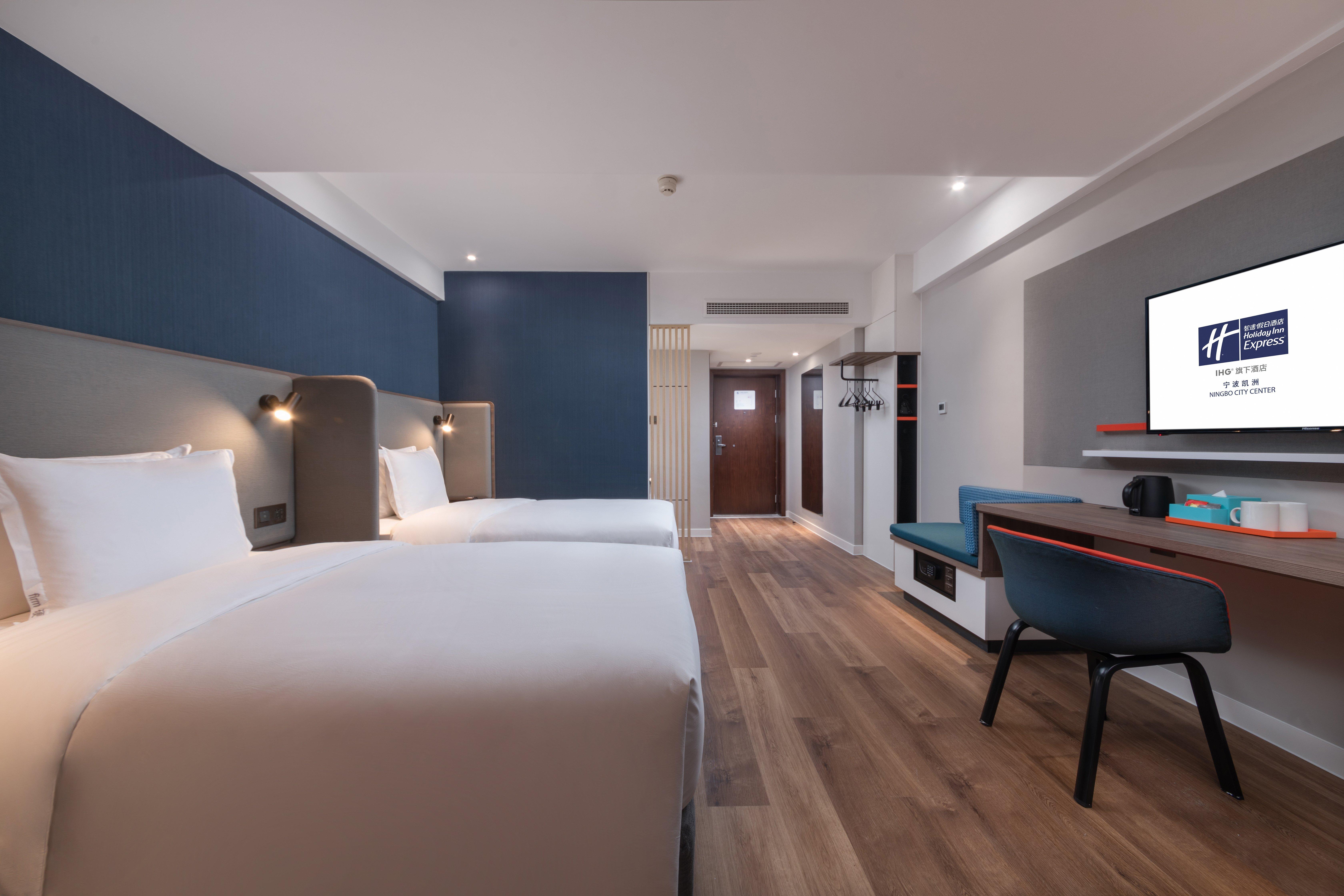 Holiday Inn Express Ningbo City Center By Ihg Екстериор снимка