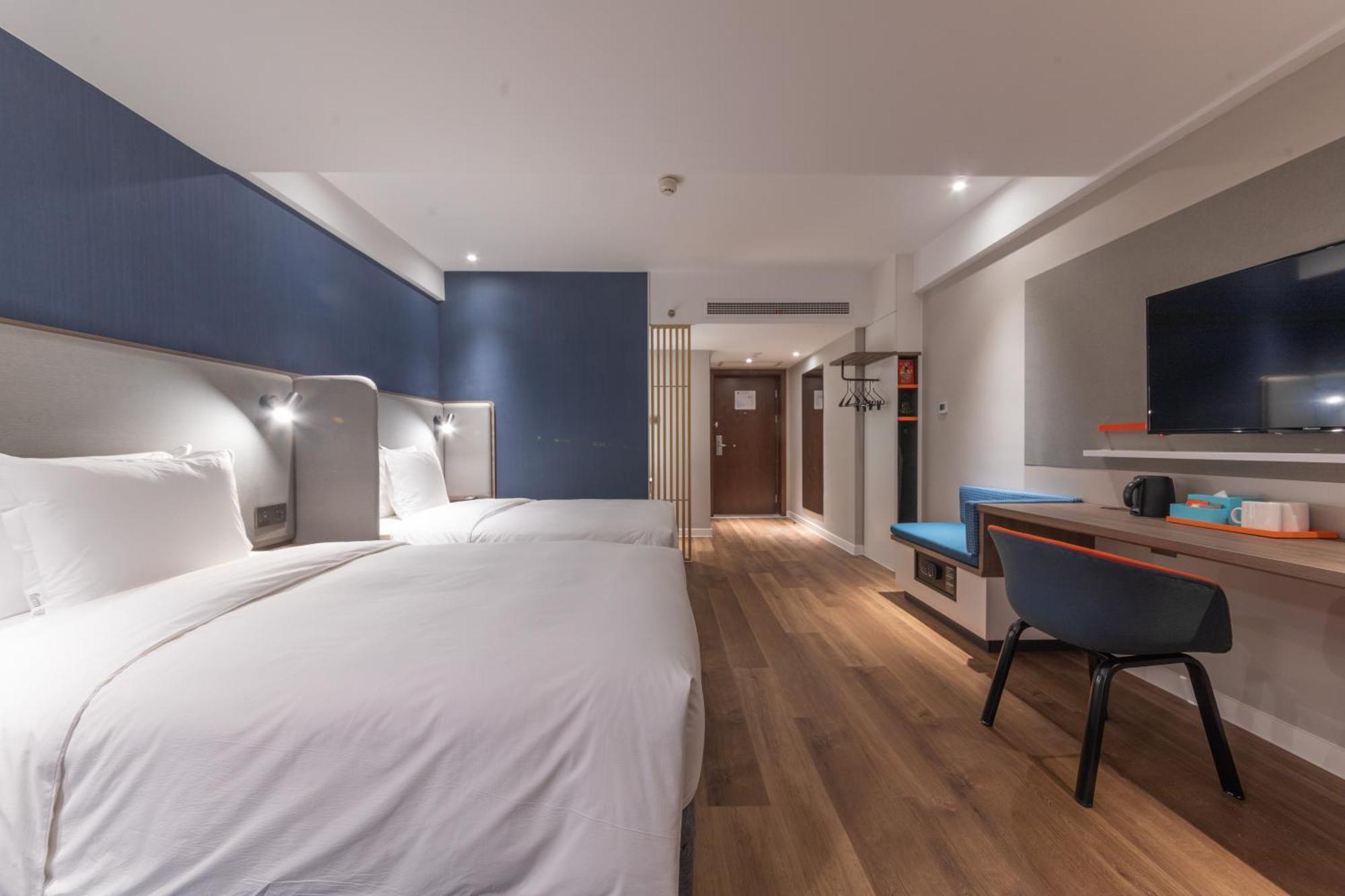 Holiday Inn Express Ningbo City Center By Ihg Екстериор снимка