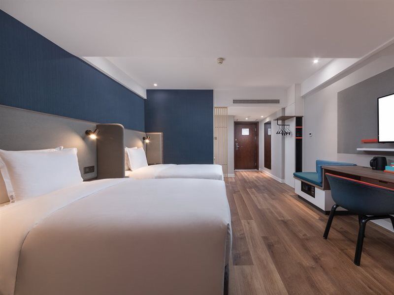 Holiday Inn Express Ningbo City Center By Ihg Екстериор снимка